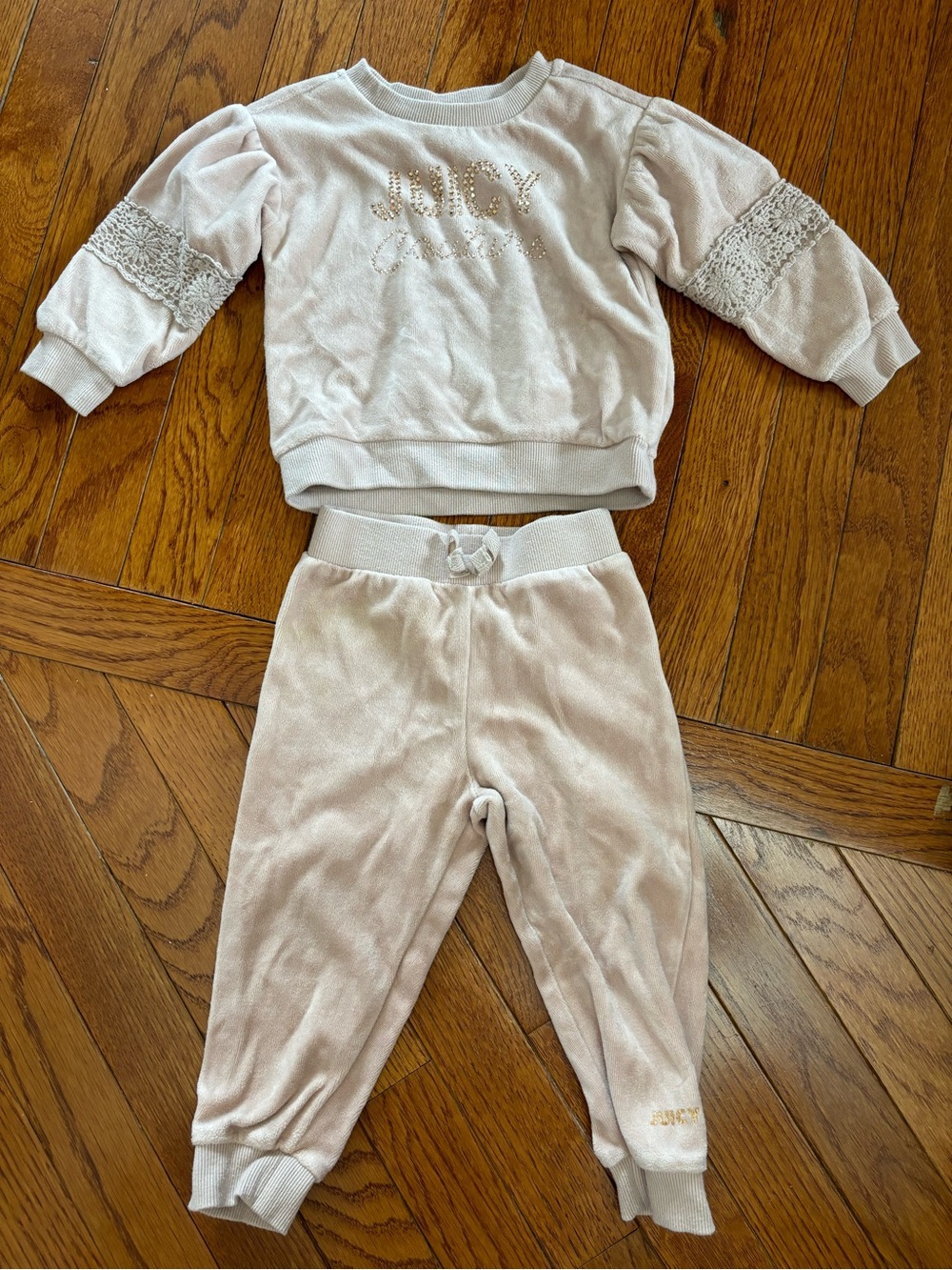 Juicy Couture 18m girls beige Embellished Blush Velour Sweatshirt & Jogger Set